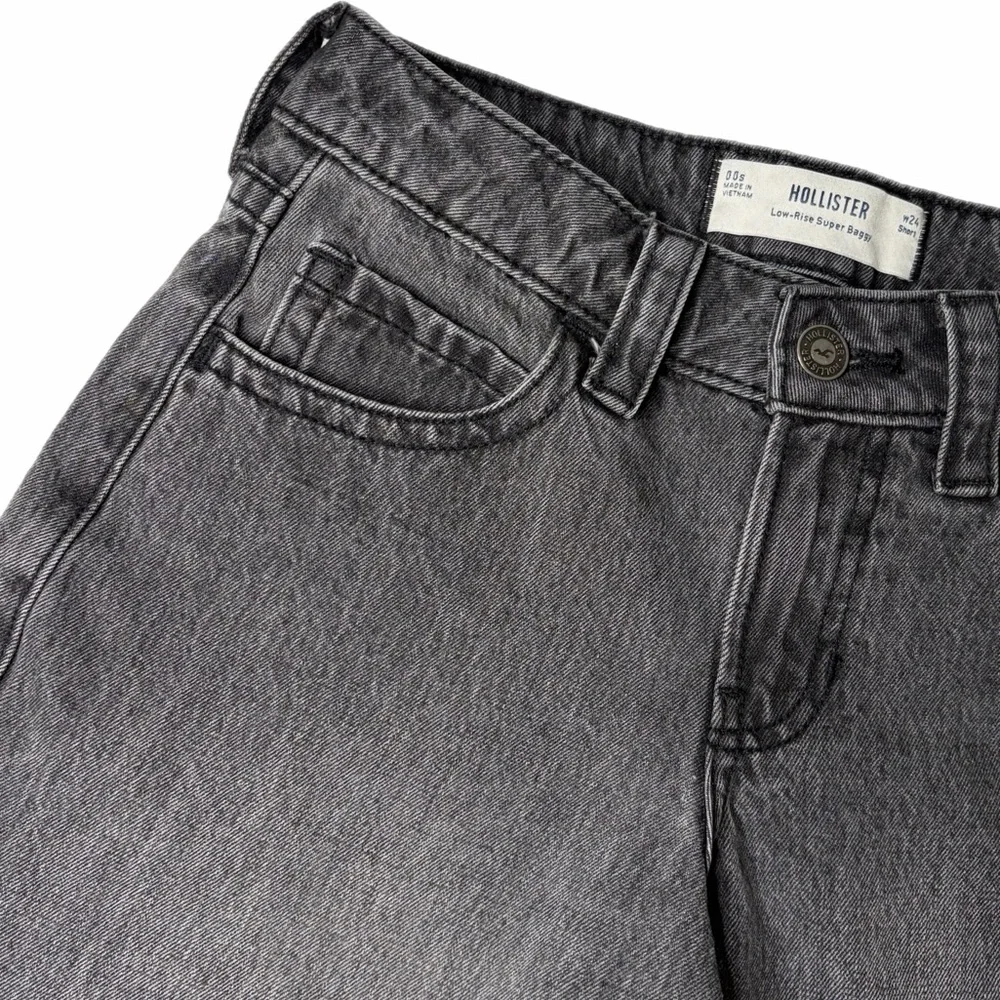 Hollister | Low Rise Super Baggy Jeans - 24 Short - Picture 6 of 14